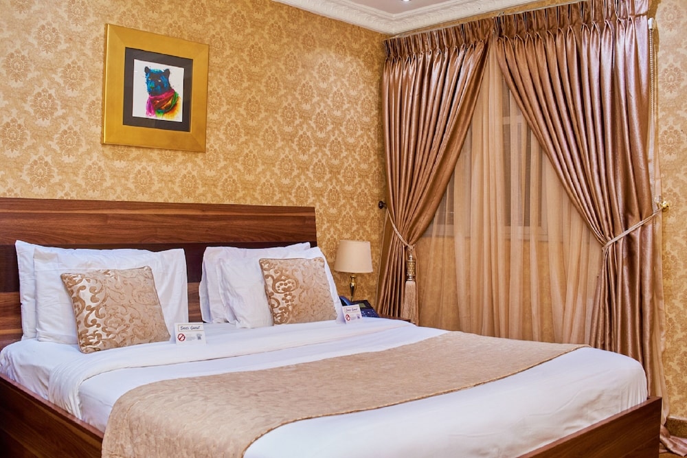 Luxury Room - Photo 1