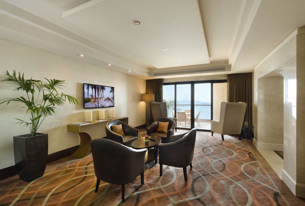 Room, 2 Queen Beds (Fairmont Gold Heritage, Lounge Access)