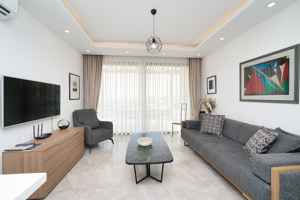 Panoramic Condo photo 1