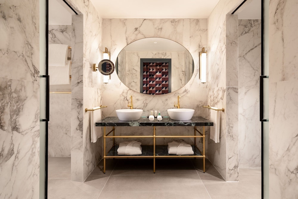 Signature Suite, 1 Bedroom, City View