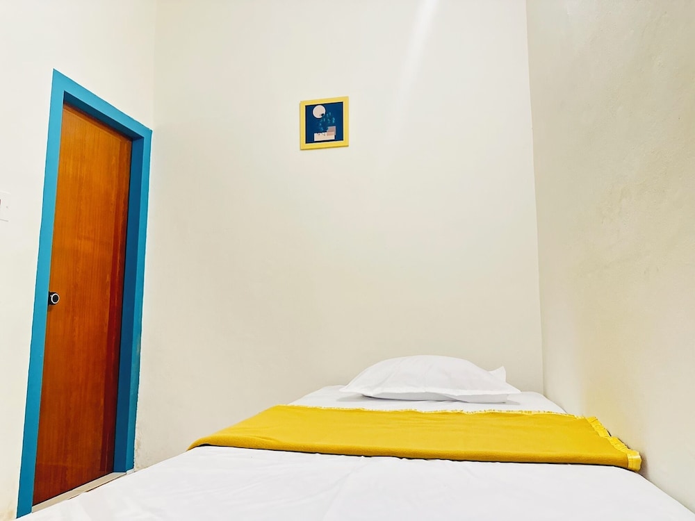 Standard Single Room photo 2