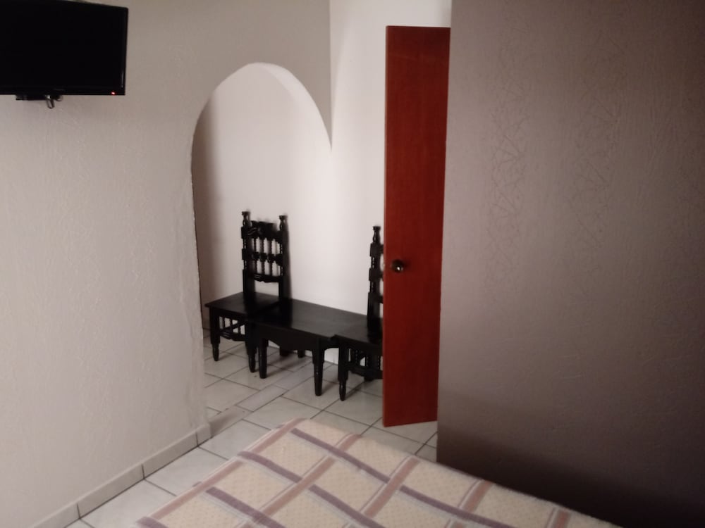 Classic Room, 2 Queen Beds