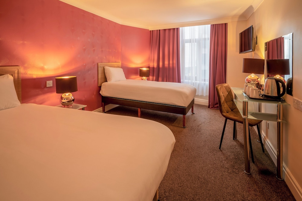 Twin Room - Photo 7