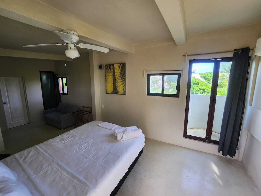 Basic Triple Room