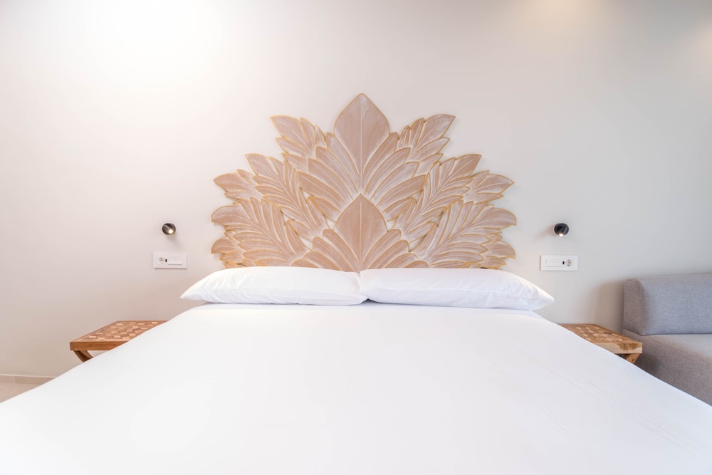 Superior Double Room - Photo 3