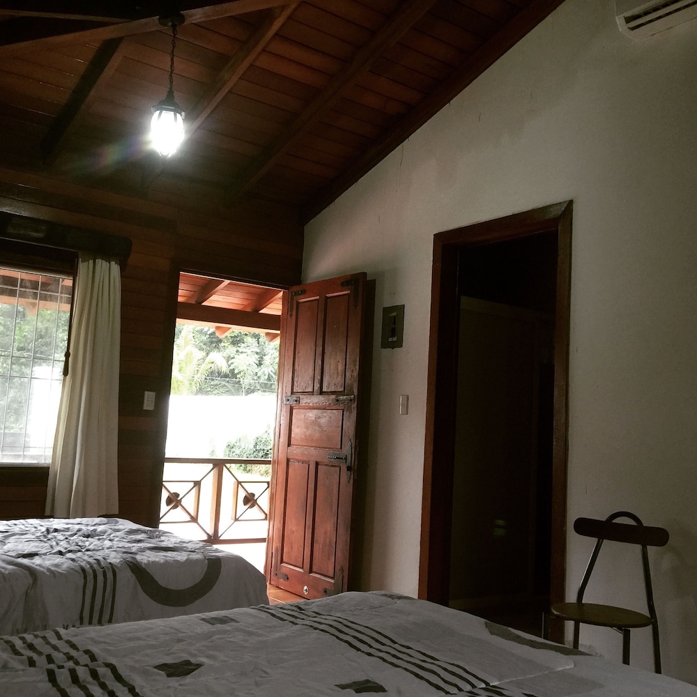 Family Cabin, Multiple Beds