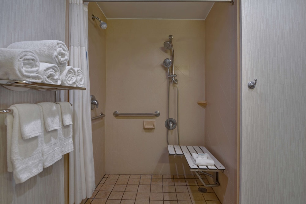 Studio, 2 Queen Beds, Accessible, Non Smoking - Photo 5