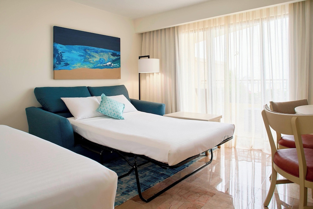 Panoramic Room, 1 King Bed with Sofa bed, Ocean View - Photo 5