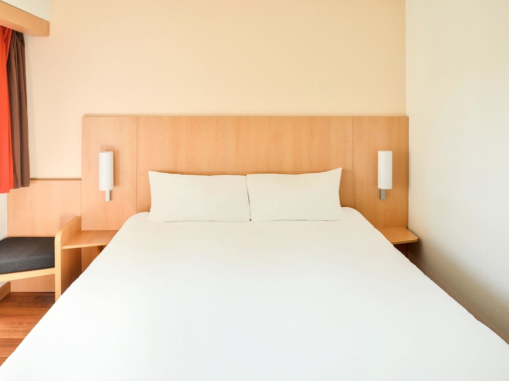 Triple Room, Multiple Beds photo 3