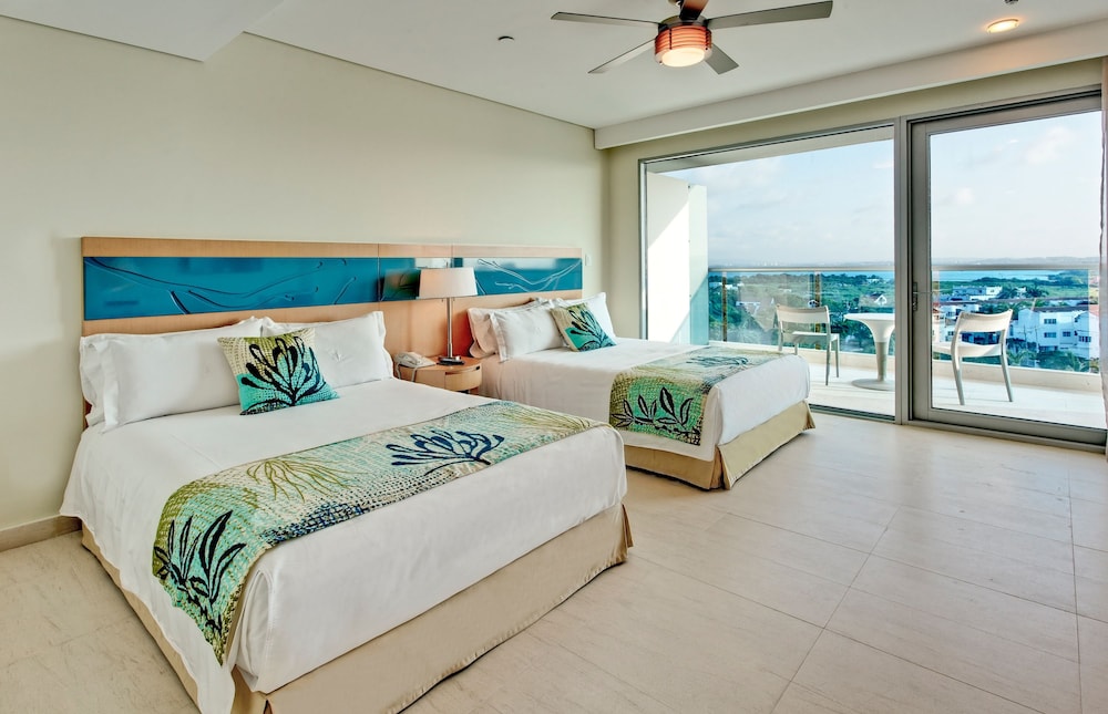 Superior Room, 2 Double Beds - Photo 1