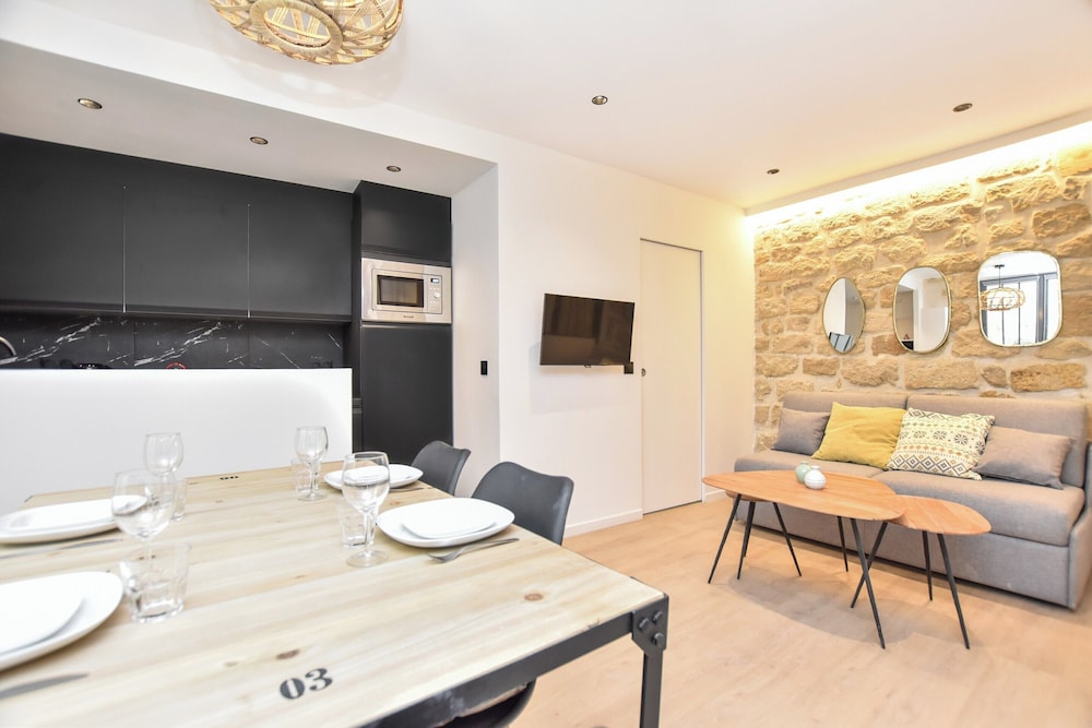 Apartment photo 3