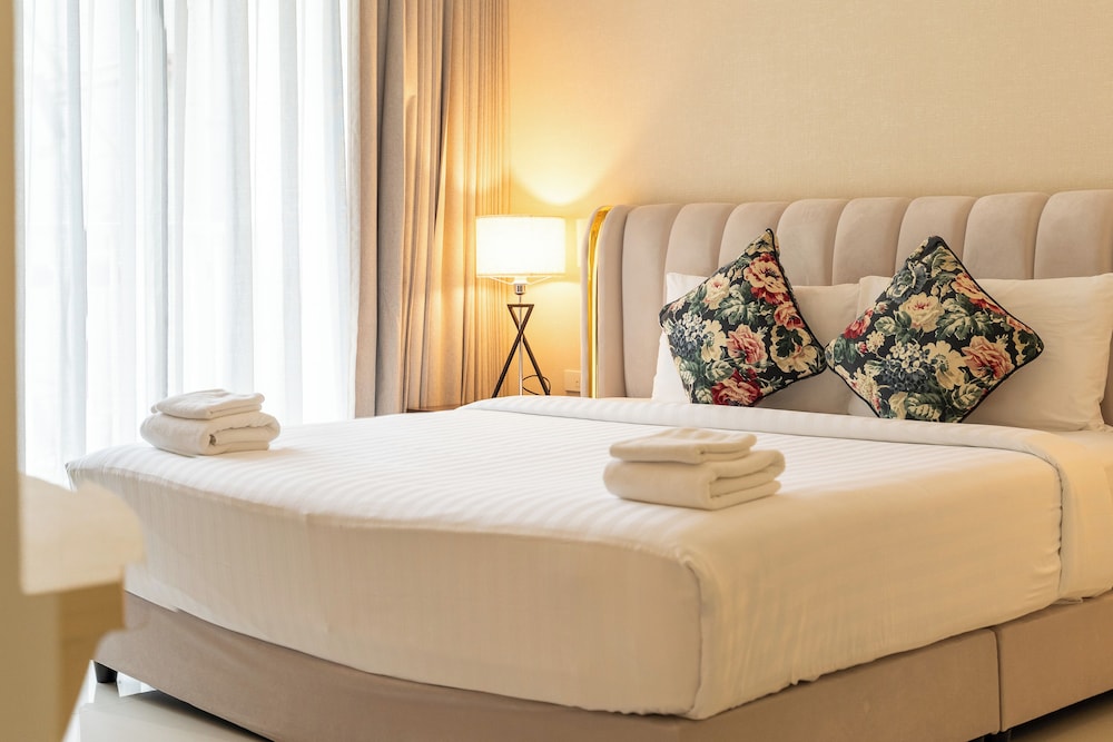 One Bedroom Suite
