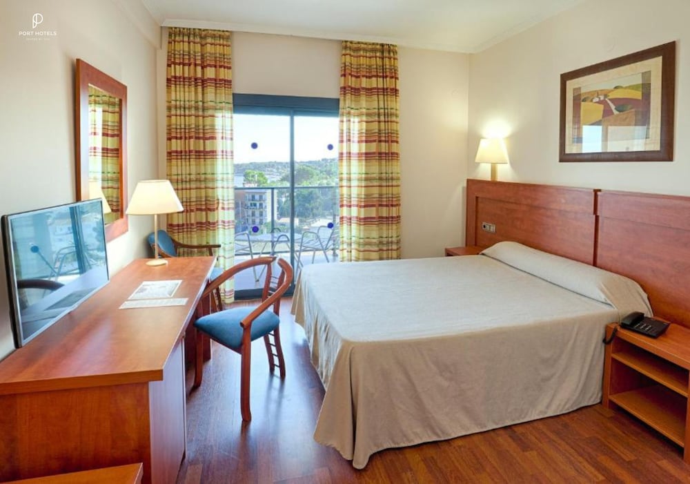 Double Room, Sea View (2 Adults + 1 child) - Photo 2
