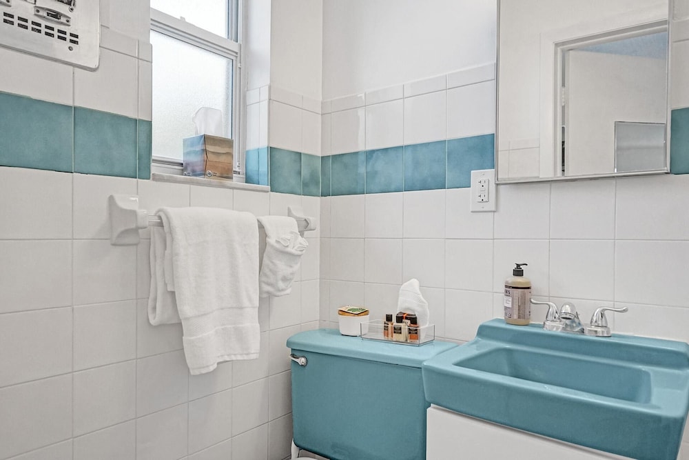 Premium Studio Suite photo 2