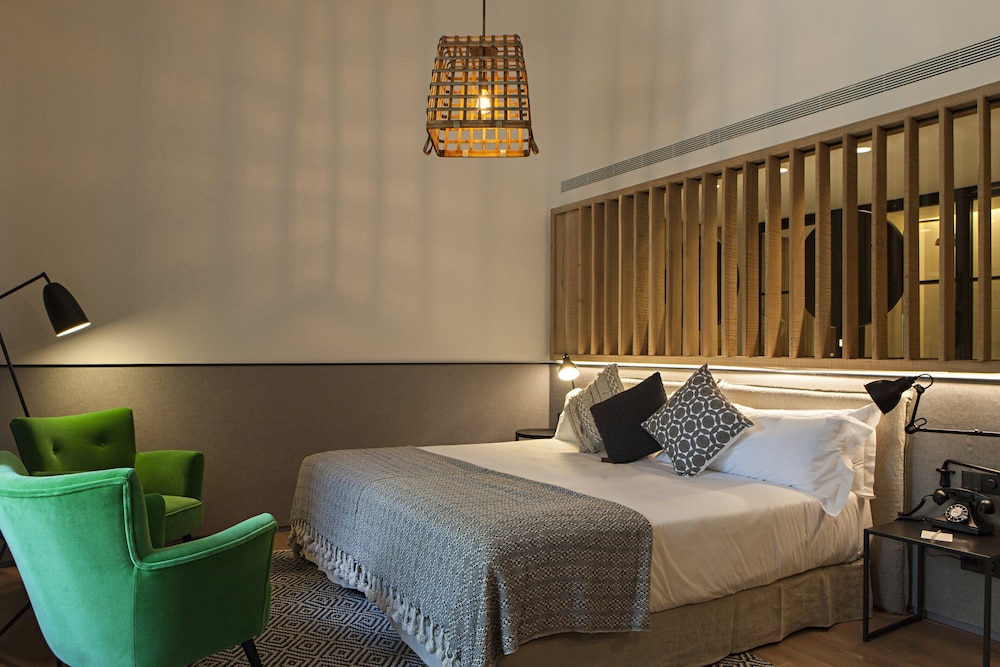 Classic Double or Twin Room