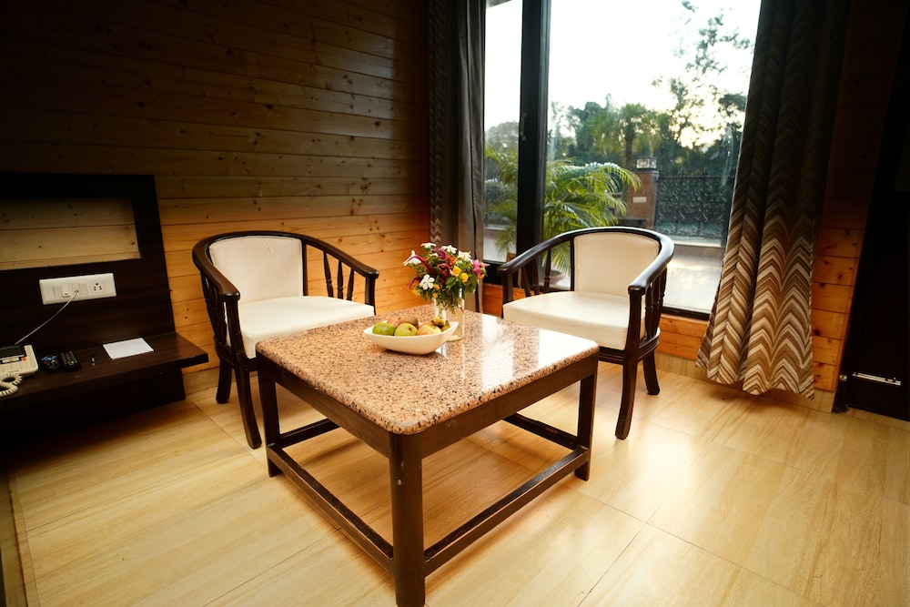 Deluxe Room, River View