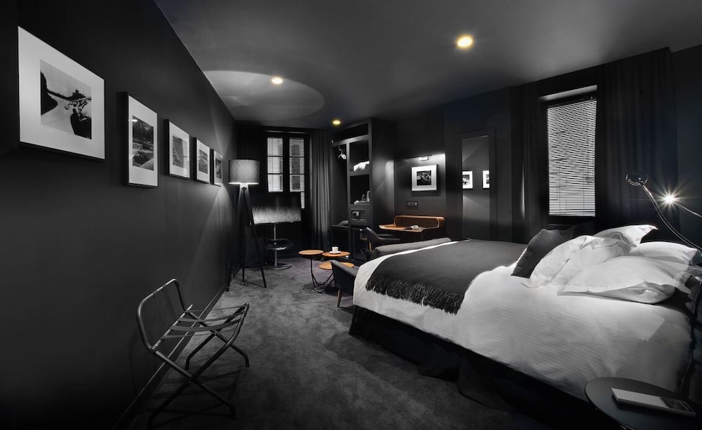 Room photo 2