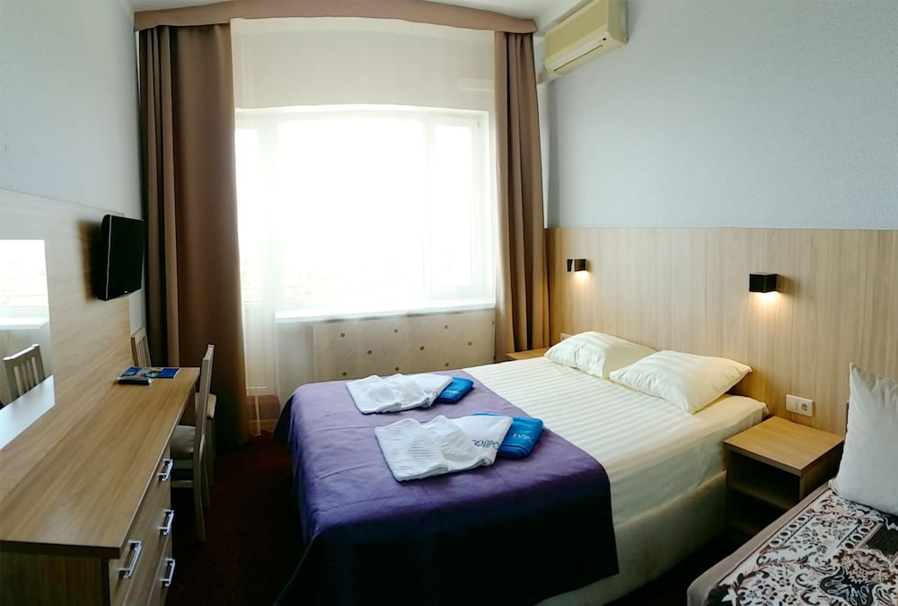 Standard Double or Twin Room, Sea View photo 2