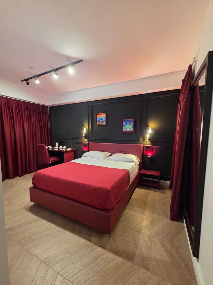 Family Suite - Photo 1