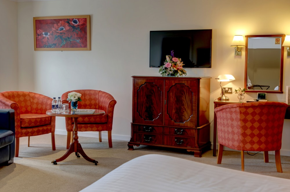Executive Room, 1 King Bed, Non Smoking photo 3