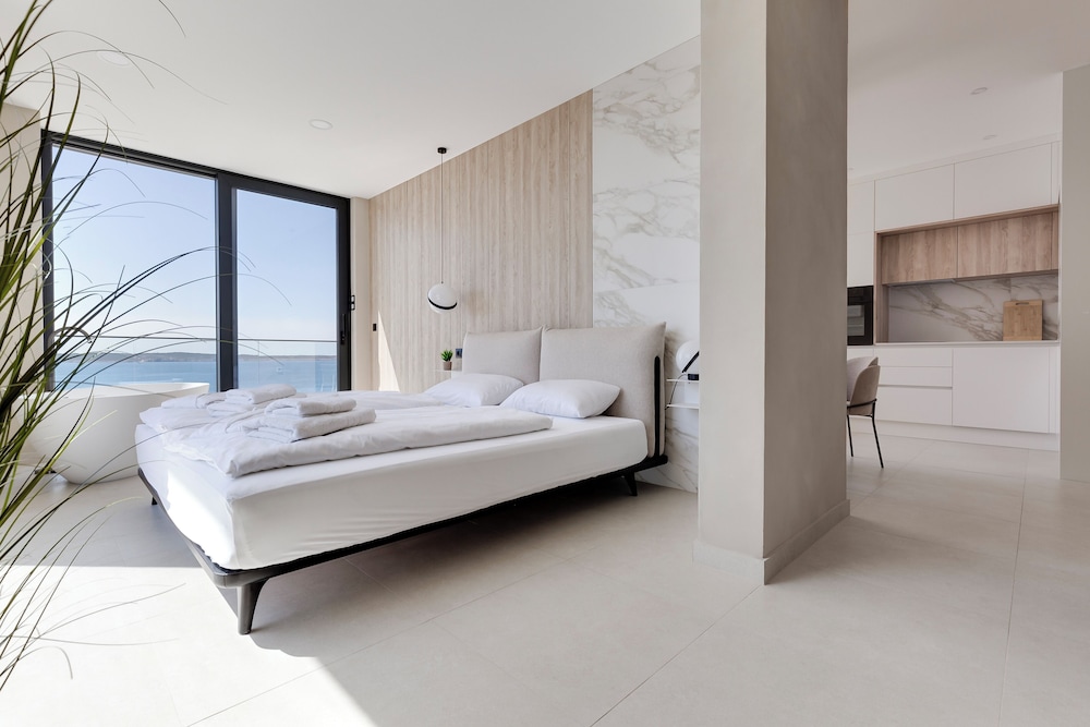 Luxury Apartment, Sea View photo 1