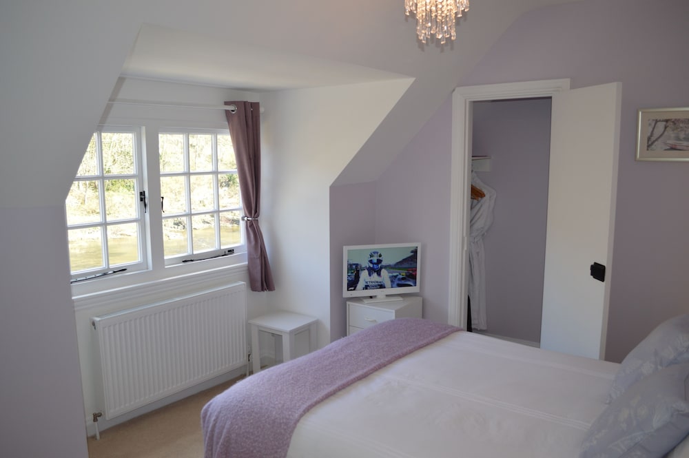 Premier Double Room, 1 Double Bed, Ensuite, River View photo 1