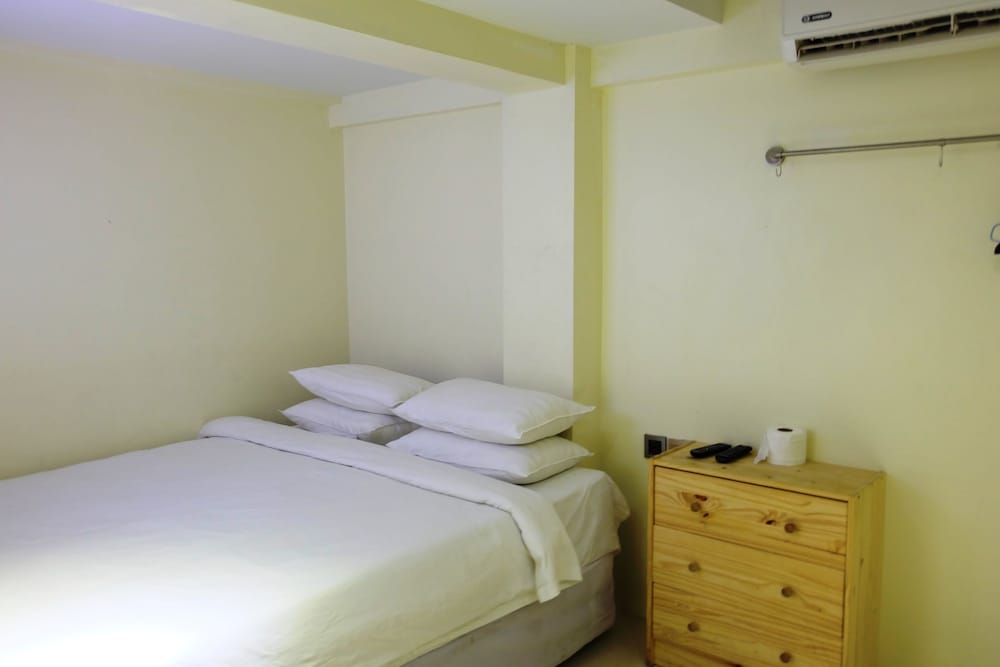 Single Room photo 3