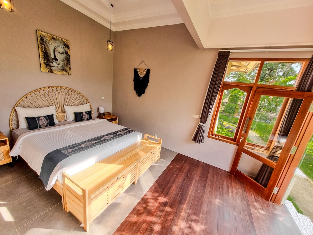 Deluxe Double Room, 1 King Bed, Garden View, Ground Floor photo 1