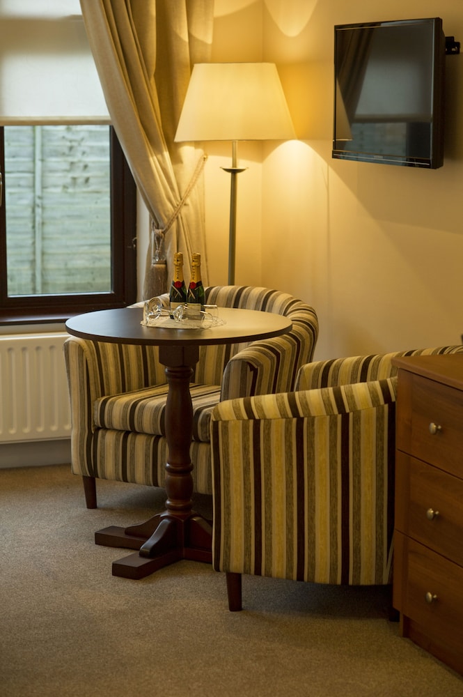 Single Room, Ensuite photo 3