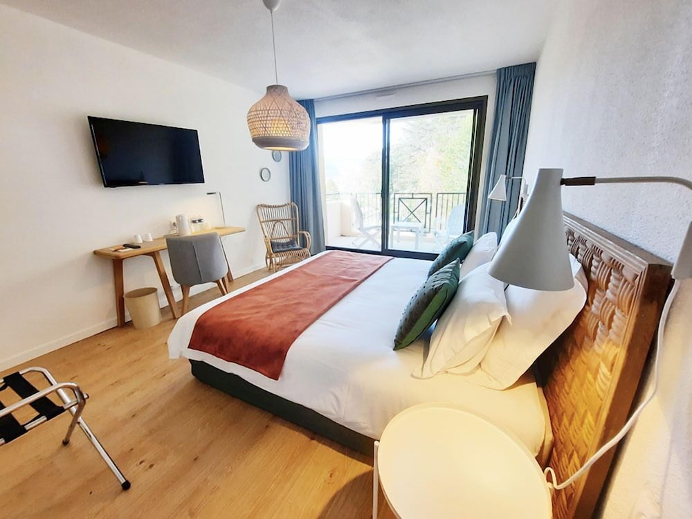 Room, Park View