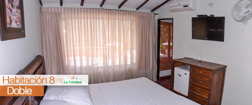 Room, Multiple Beds photo 2