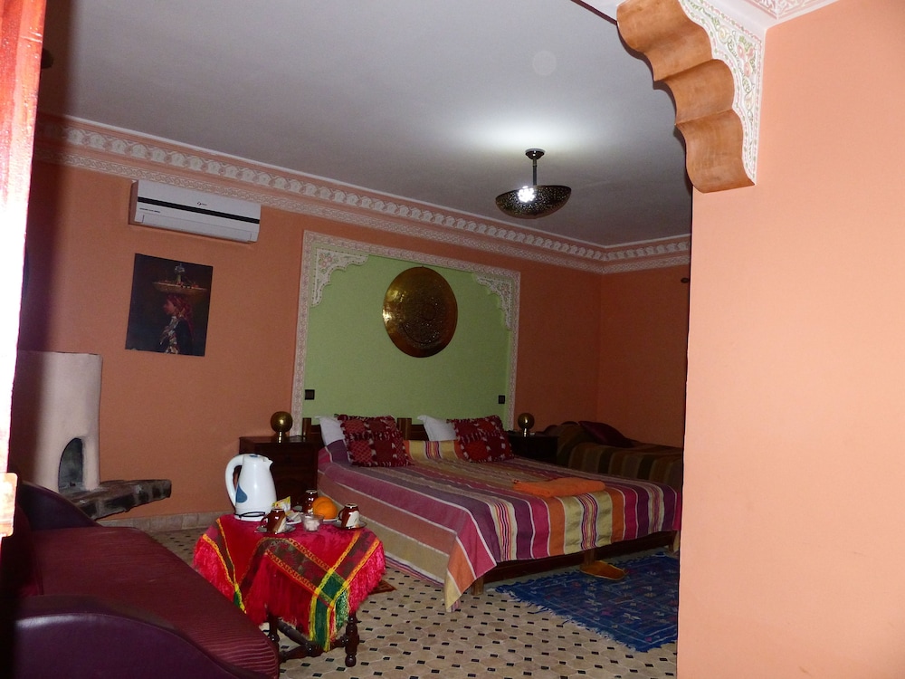 Superior Quadruple Room, Mountain View photo 2