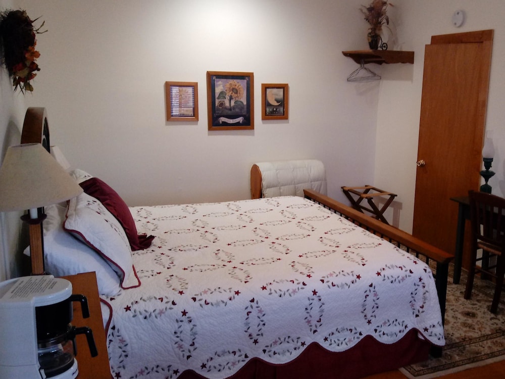 Double Room, Ensuite (Kg12 Preferred) photo 1