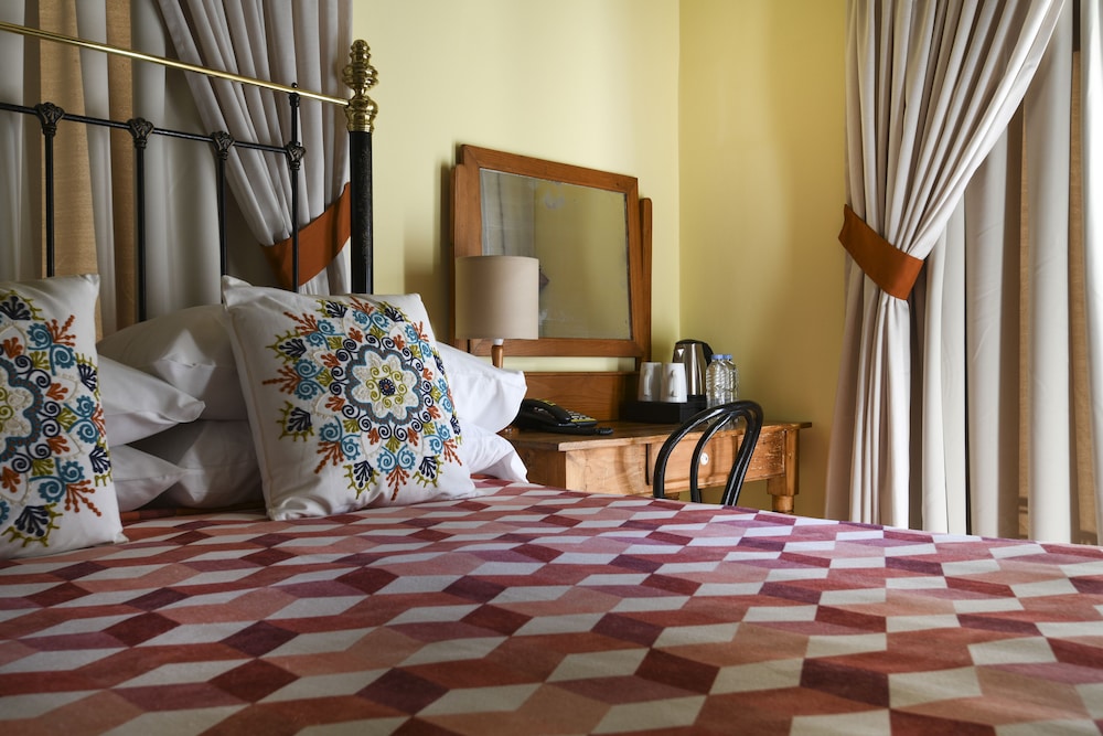 Double or Twin Room photo 3