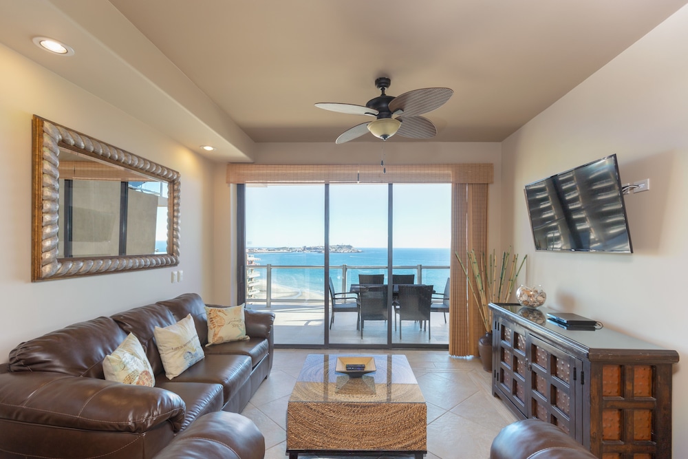 Room, 1 Bedroom, Ocean View photo 2