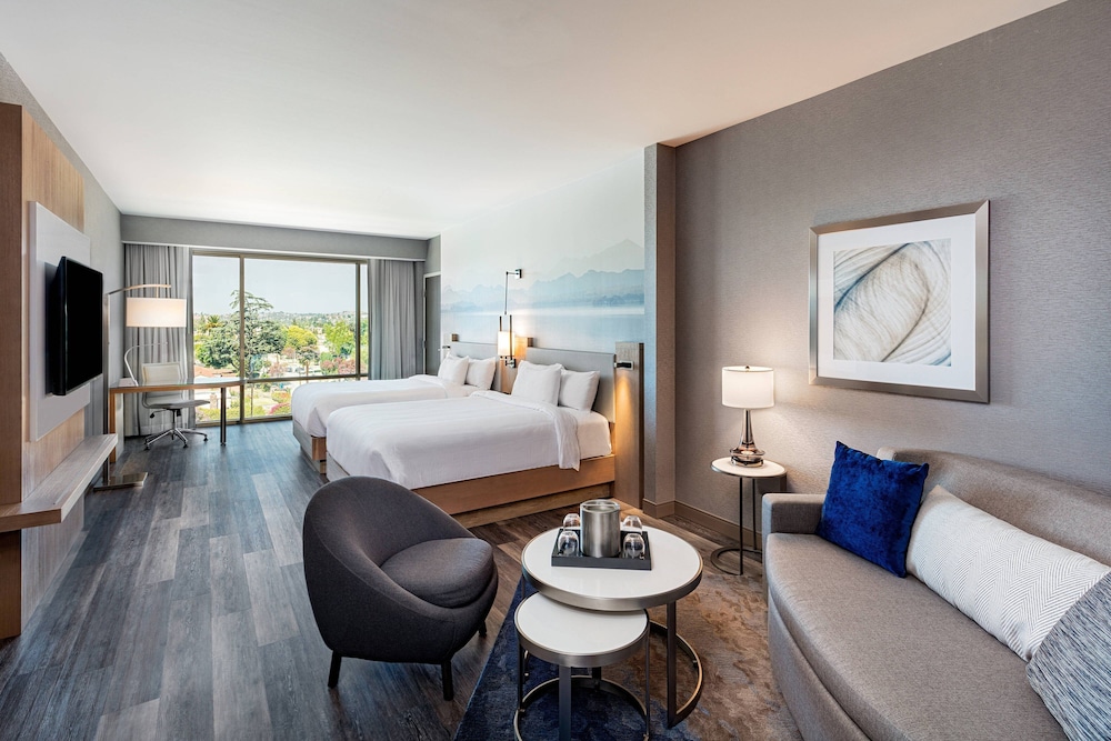 Room, Multiple Beds - Photo 1