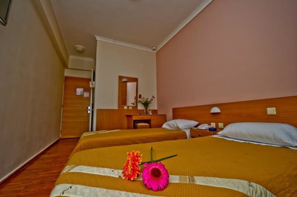 Triple Room, Sea View - Photo 6