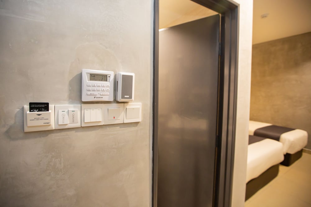 Standard Room, No Windows - Photo 3