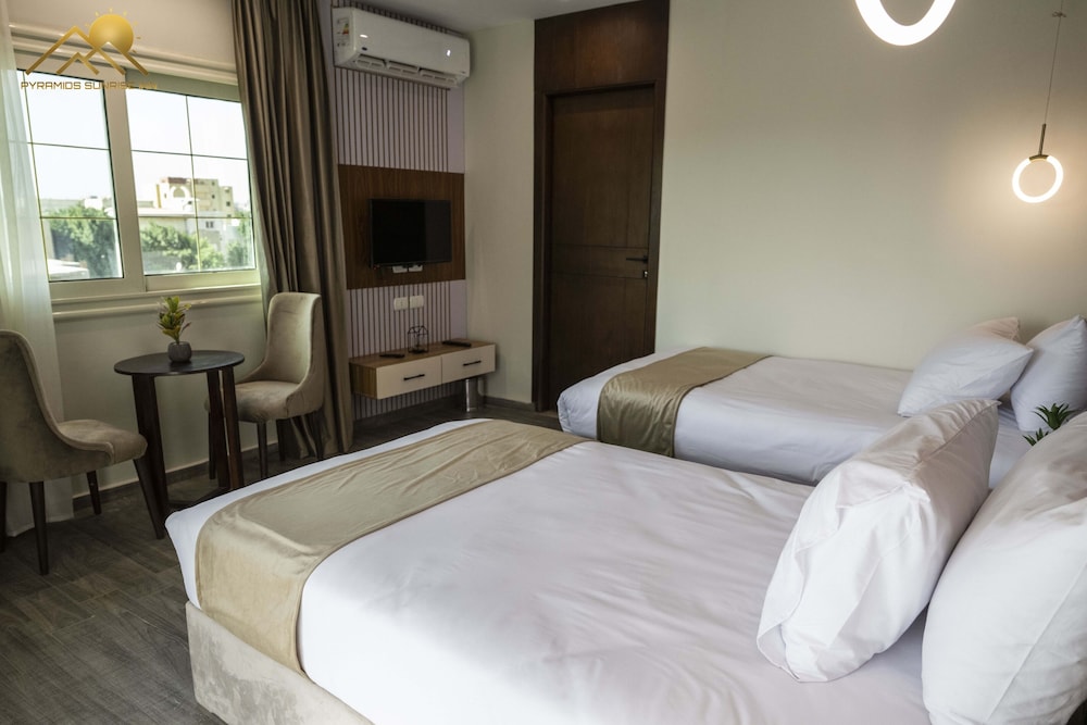Deluxe Double or Twin Room with Balcony, Pyramids View - Photo 25
