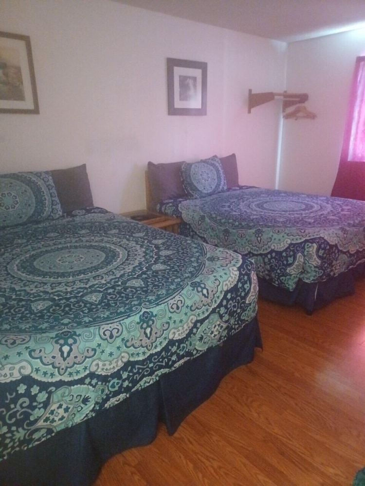 Classic Room, 2 Queen Beds photo 1