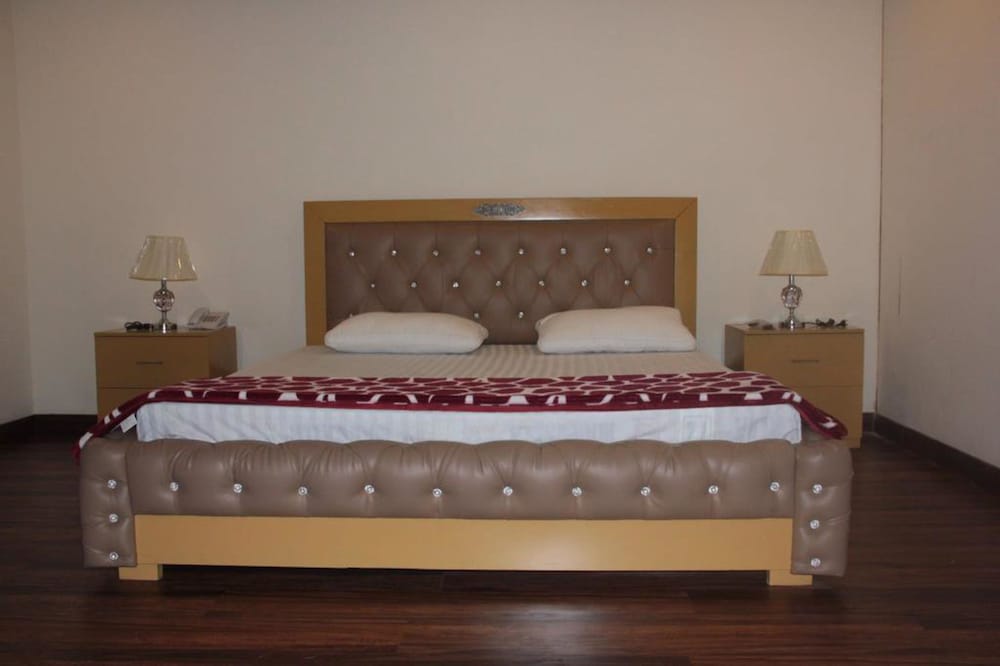 Executive Room photo 1