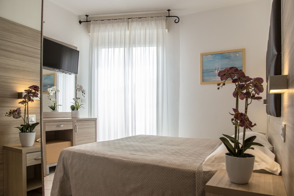 Double Room, Balcony