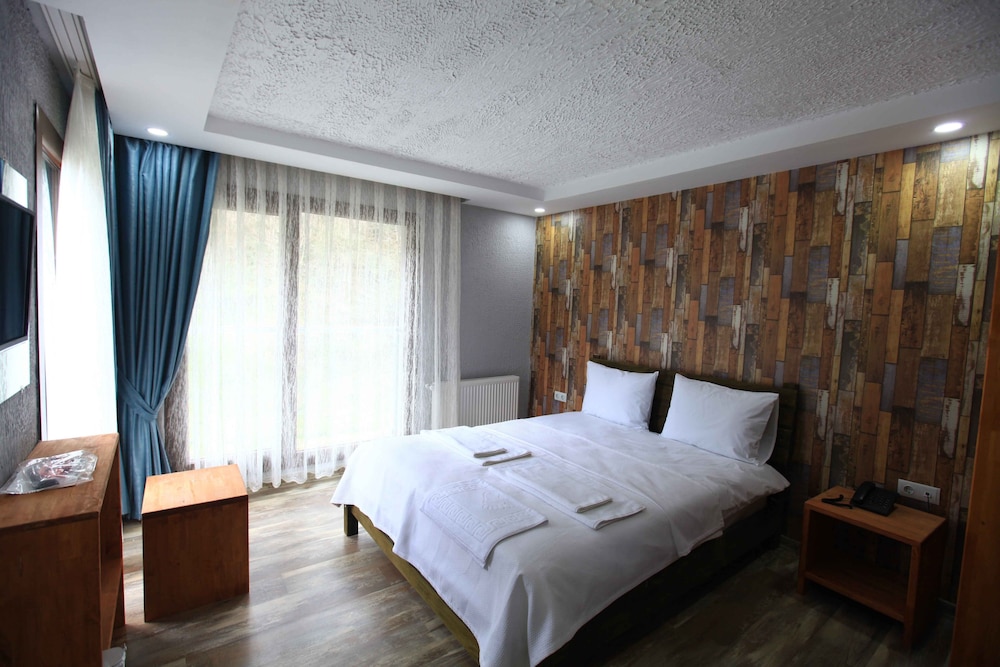 Deluxe Double Room, River View
