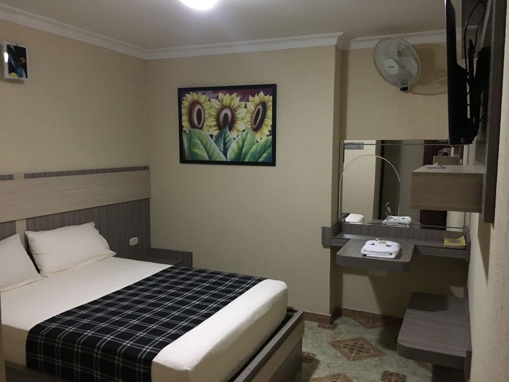 Classic Double Room