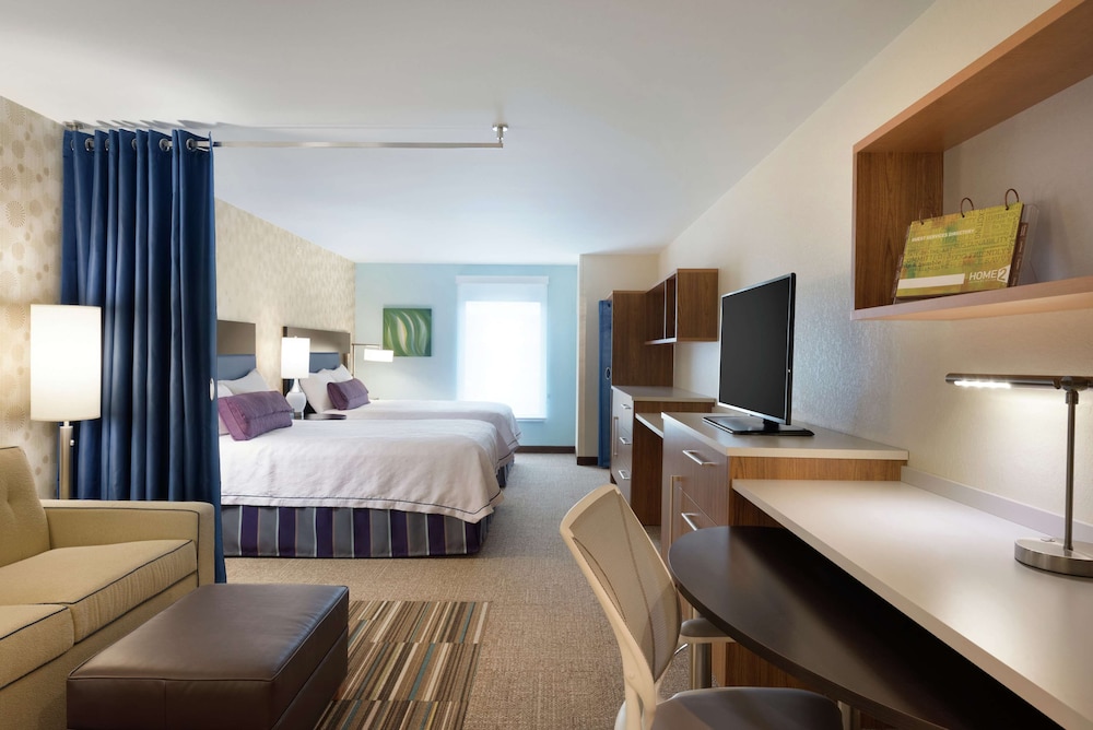 Studio, 2 Queen Beds, Accessible (Hearing)