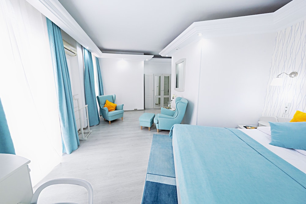 Superior Double Room, Jetted Tub photo 3