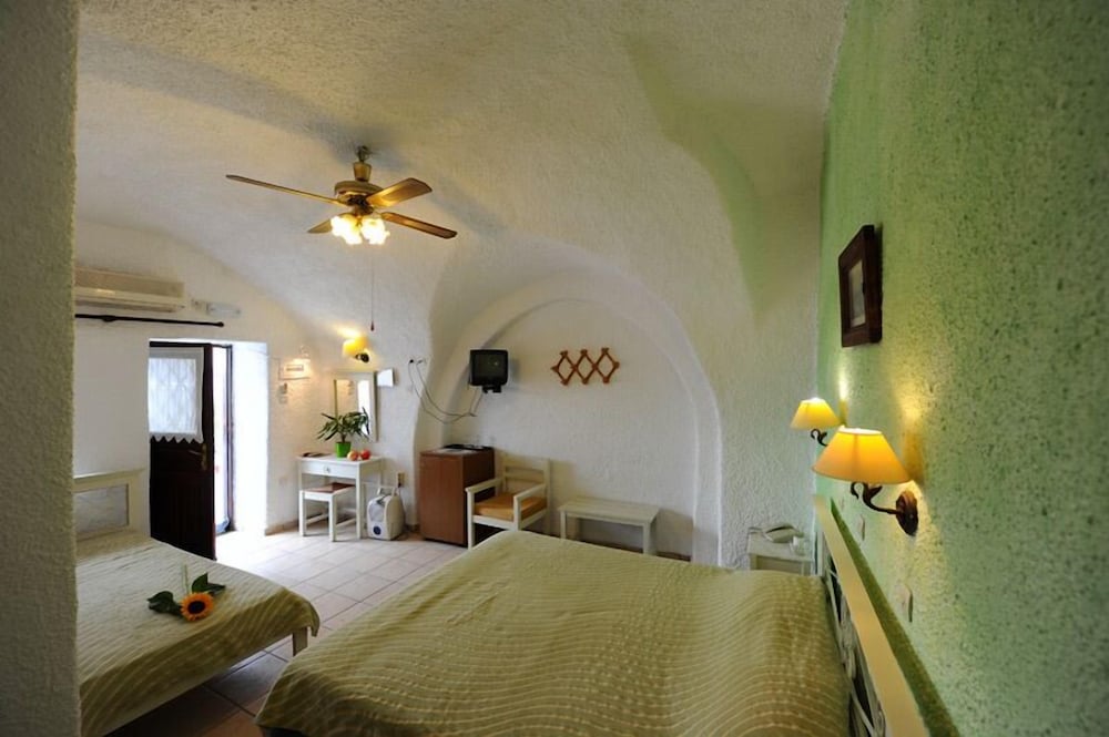 Superior Room - Photo 3