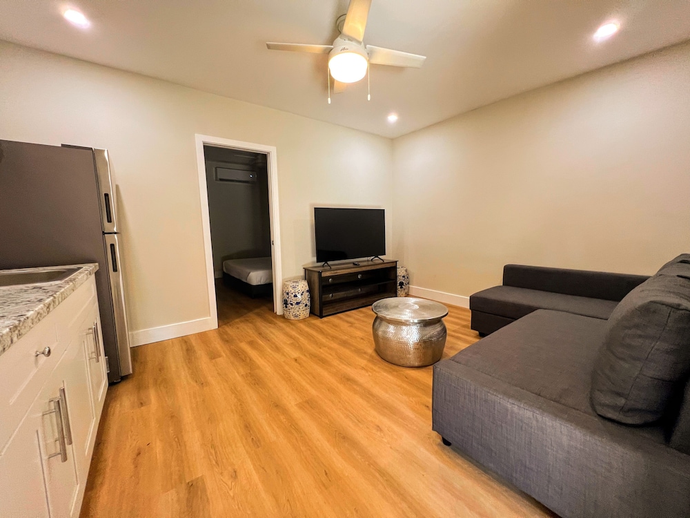 Luxury Cabin, 1 Double Bed with Sofa bed photo 3