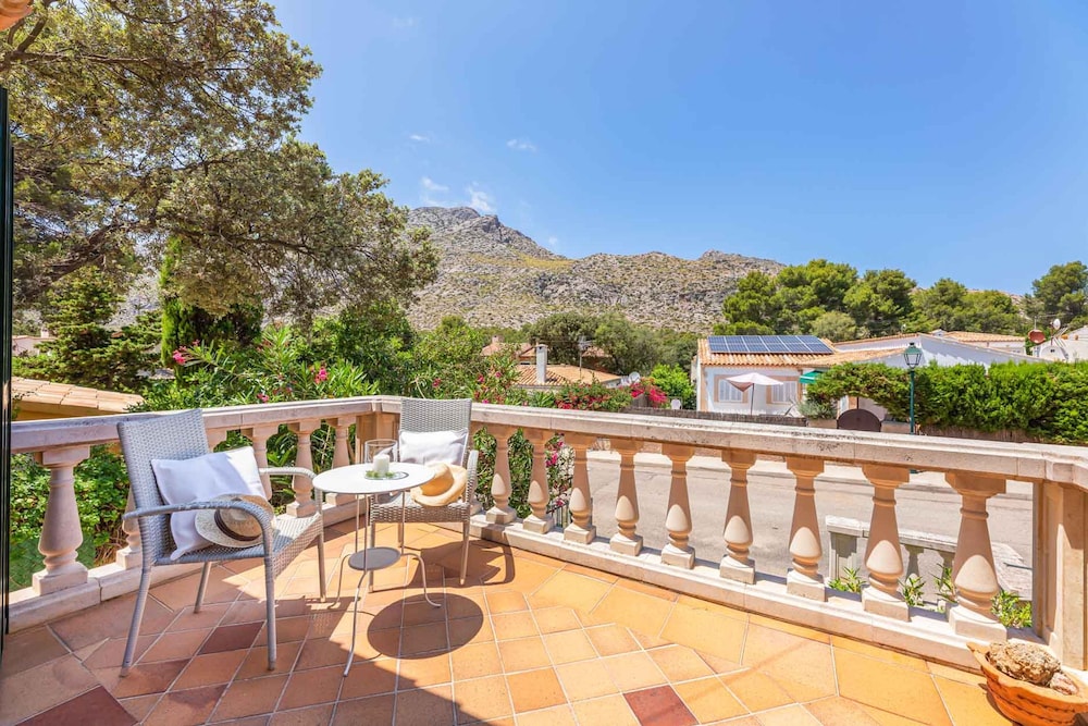 Villa Can Domingo in Cala Sant Vicen, Photo 6