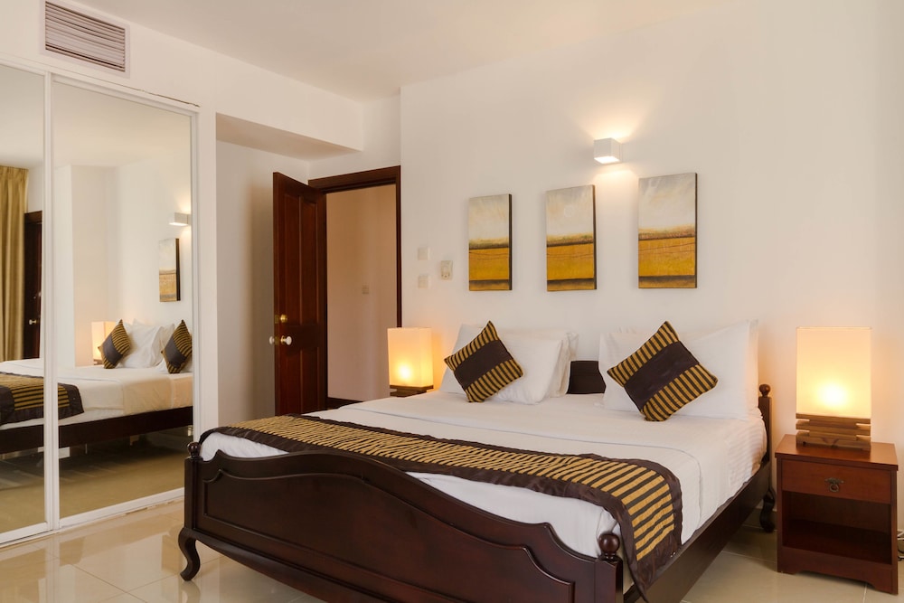 Appartamento Luxury, 3 camere da letto, accesso alla piscina, fronte mare
